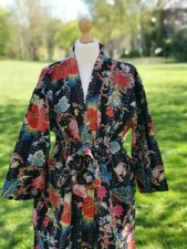Indien Noir Floral Robe en