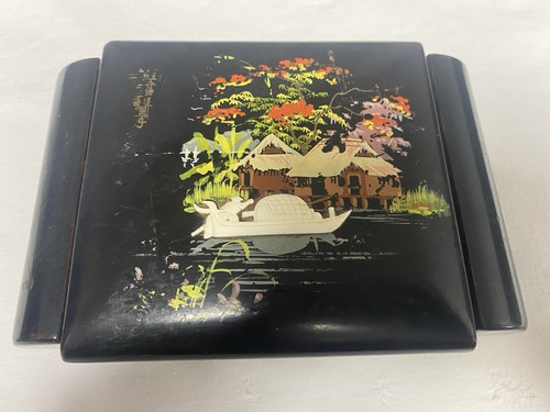 Ancienne boîte bois dur art - ancienne, ,