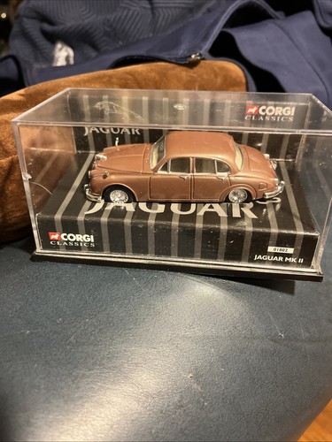 Corgi classics jaguar - classics,