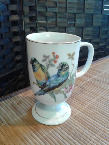 Parrot gold trimmed - ~,