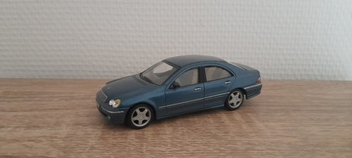 Mercedes classe c320 - 1/43,