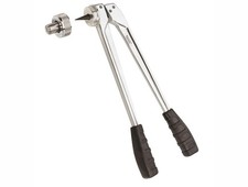 Pince Pour Emboutir Des Tubes En Cuivre/Plomb/Aluminium Hydraulique Virax 2526