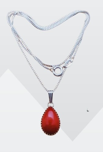 Collier pendentif charm corail - collier,