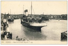 CPA 76 SEINE MARITIME Dieppe Départ de la Malle Anglaise LL 1917 (12865)