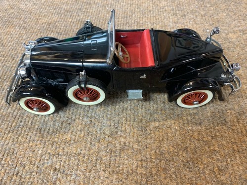 Danbury mint 1927 stutz - 1:24,