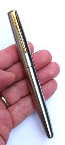 Stylo plume parker frontier - plume,