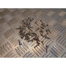 sachet de 50 vis inox m5 et m4