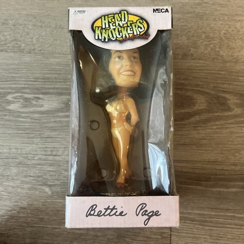 Bettie page vintage hand - page,