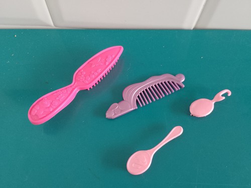 Lot peignes pour - , lady