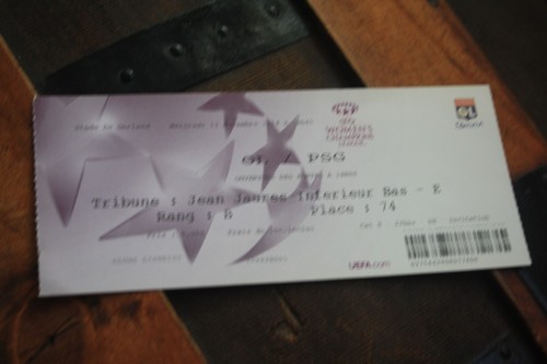 Ticket lyon v psg - )),