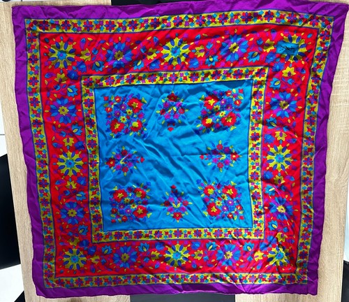 Foulard yves saint laurent - foulard,