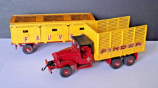Dinky Toys  Camion GMC et remorque cirque pinder