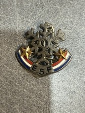 INSIGNE BROCHE BADGE FLOCON NEIGE 0 ETOILE  ESF ECOLE SKI FRANCAIS DECAT