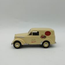 Eligor 1/43 Renault Juva 4