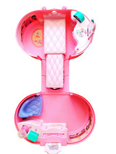 Chambre BARBIE coin salon en valise BARBIE