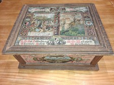 Magnifique et ancienne boîte en bois à gâteaux et chocolats allemande METZGER