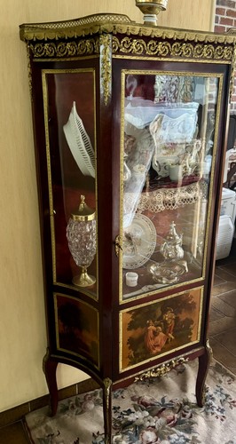 Vitrine exposition style - vitrine,