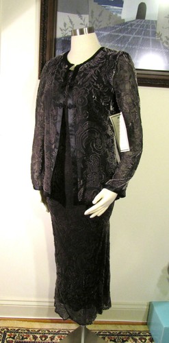Set nwt laura ashley - of,