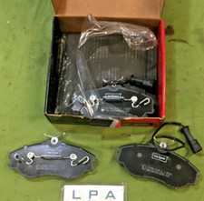 Plaquettes de frein avant /