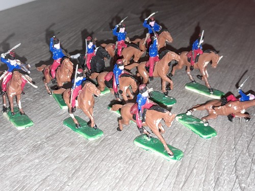 Petits soldats esci - soldats,
