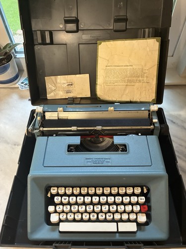 Vintage olivetti studio - vintage,