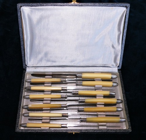 Couteaux lame acier - 12,