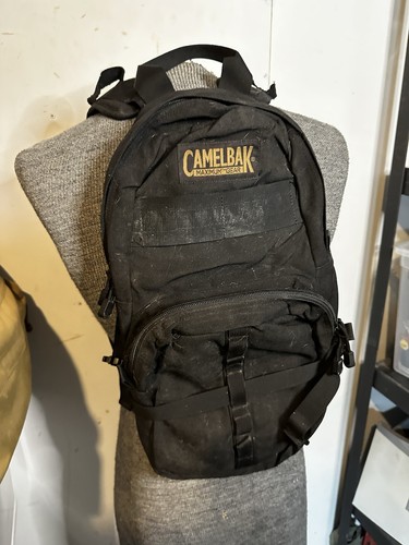 Oldgen camelbak maximum gear - camelbak,