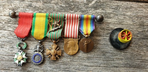 Medailles militaires - 5,