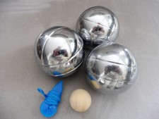 3 boules  de pétanque  -