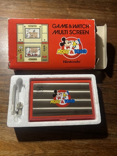 Nintendo game watch - game,