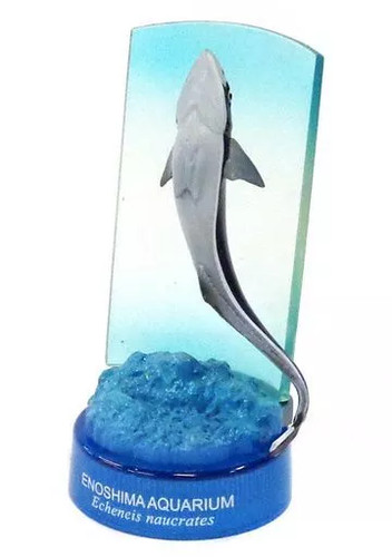 Mini figurine requin rouge - mini,