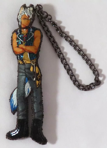 Breloque broderie disney - broderie,