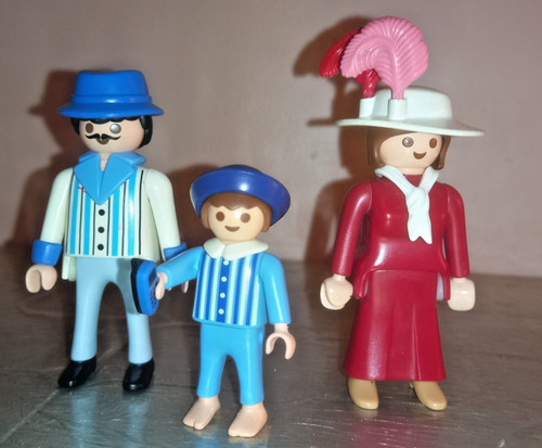 Playmobil figurines famille