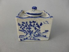 JOLI PETIT ENCRIER CARRE BLANC