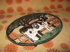Vintage Ancien DESSOUS DE PLAT OVAL 29x21cm en FONTE DECOR VACHE Retro Table