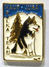 Pin's HAUT JURA 39 PULKA TEAM MUSHER CHIEN TRAINEAU HUSKY