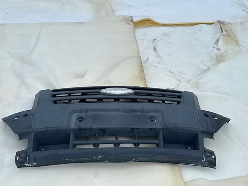 Ford transit 2008 grille - ford,