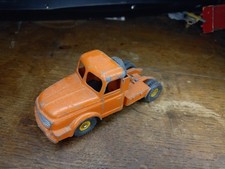 Dinky Toys France - Tracteur