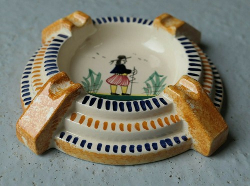 Ancien cendrier faience - ancien,