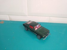 2306256  Voiture Majorette
