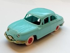 Norev Panhard Dyna Z  1/43 Bleu."la nouvelle Dyna Panhard". Plastique. Bon État.