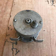 ancien matériel de pêche N9