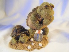 Papa & Mama Turtle Figurine Burying Turtle Eggs Figural Charming