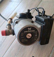 Pompe / circulateur GRUNDFOS ump 15-70 Fonctionnelle