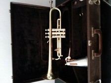 Vintage Bach trumpet TR 300