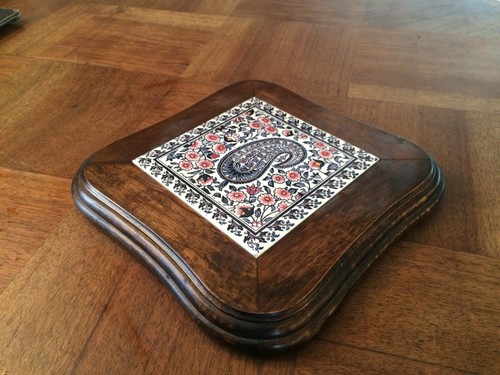 Dessous plat carreau en - dessous,