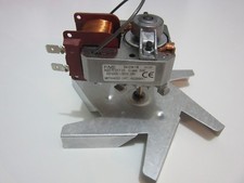 FOUR ELECTROLUX EOA3404AOX MOTEUR CHALEUR TOURNANTE MOT0140322 A12254904 5410347