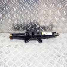 Cric élévateur pour voiture