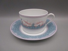 Tasse a thé en porcelaine de