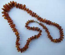 ANCIEN JOLI COLLIER AMBRE 35 G
